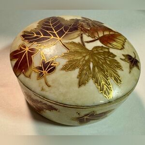 Elegant Leaf Design Decorative Box